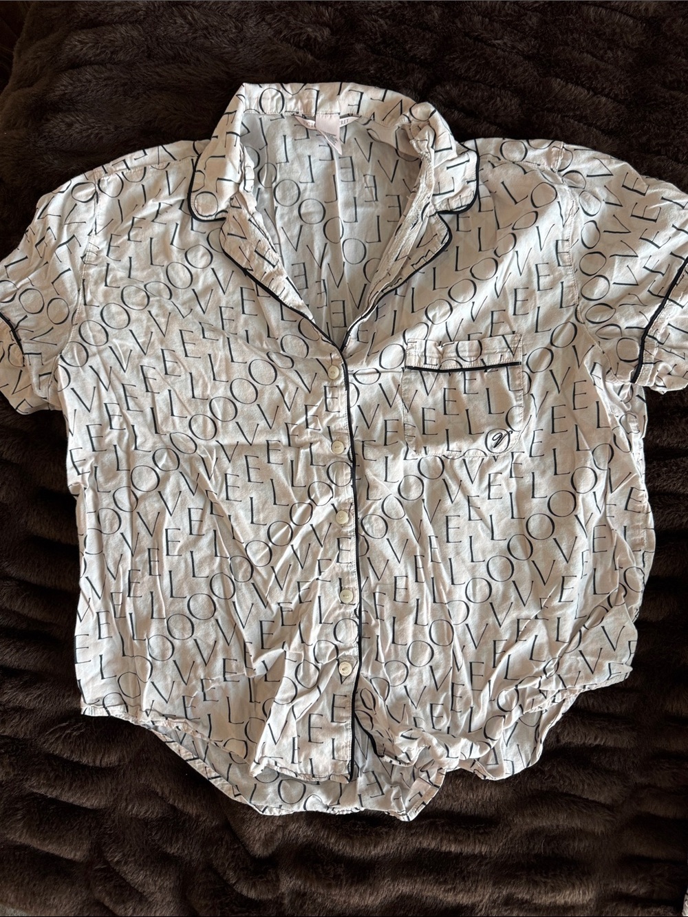 Victoria's Secret White Logo-Print Short Pajama Set - Picture 2 of 5